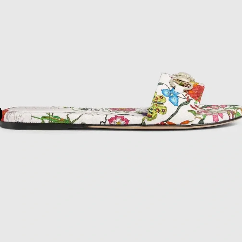 Gucci White Floral Horsebit Slide Sandals - Picture 3 of 5